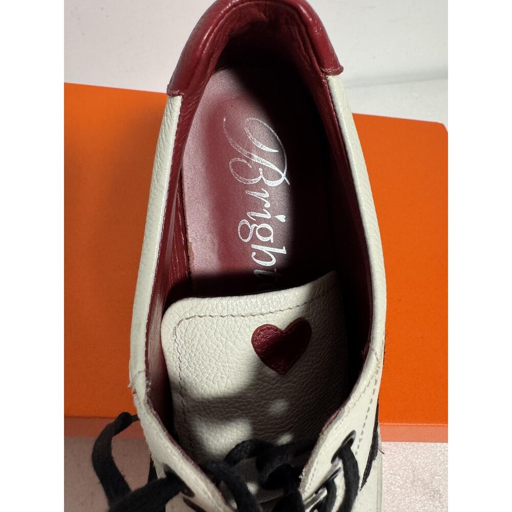 Brighton Shoes Womens Size 7 M Leather Love Heart Lace Up Casual Sneaker - Picture 2 of 10